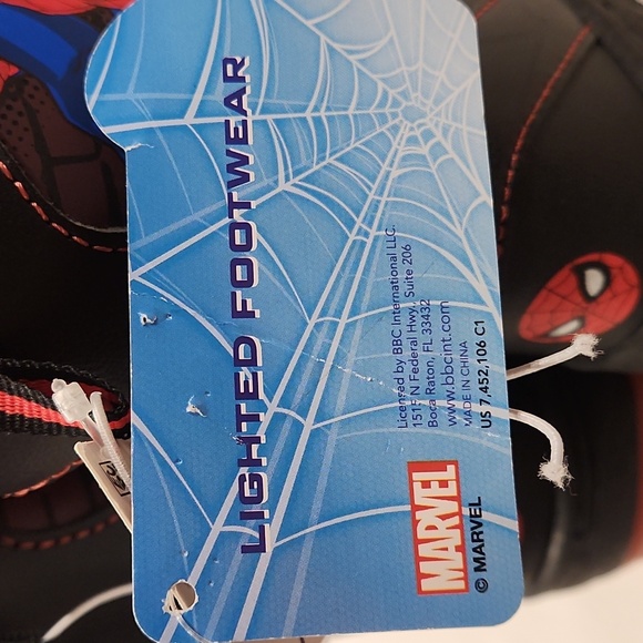 SPIDERMAN NEW LIGHTED HEELS WINTER BOOTS SIZE 8. - Picture 8 of 10